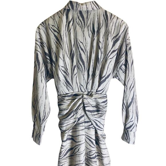 DO+BE Silver Ruched Long Sleeve Dress Animal Print Sz M - Picture 9 of 16
